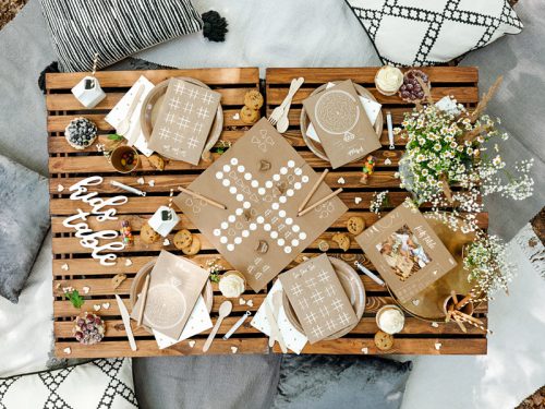 Fa konfetti szívek 2x2cm (50 db)