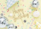 Fa tortadísz "Happy Birthday"