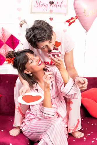 Piros szív alakú szalvéta (20 db)