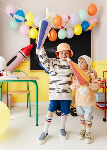 Színes Ceruza Alakú Ajándékkúp - Candy Cone Crayon