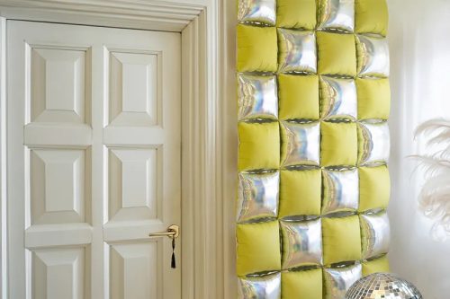 Fólia léggömb háttér kétoldalas Holografikus / Neon sárga négyzet - 35 x 35 cm (4 db)