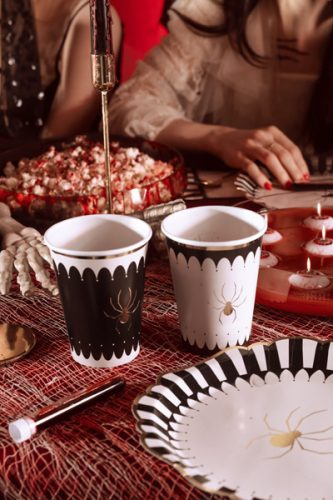 Halloween papírpoharak arany pókkal 400 ml (6 db)