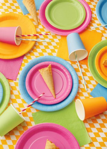 Papír tányér világos zöld, 18 cm (6 db)