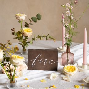 Esküvői asztaldekoráció / teríték